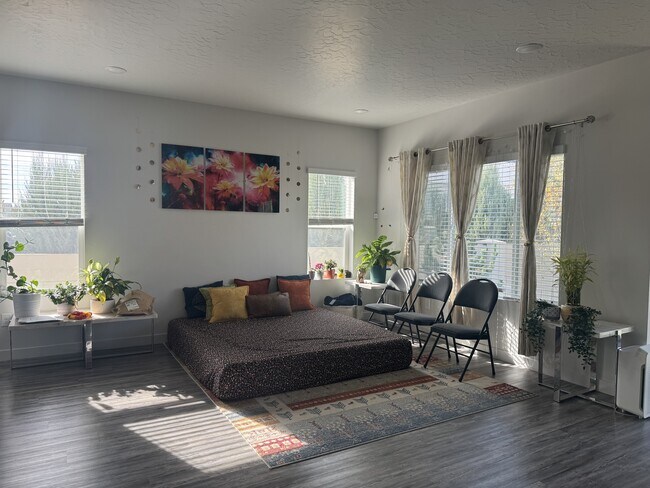 Primary Photo - 11502 S Hollybrook Loop