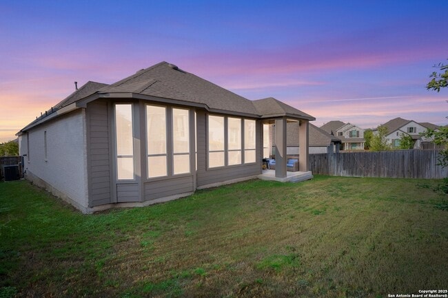 Building Photo - 12231 Old Gage Rnch