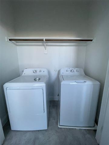 Building Photo - 2401 Springhill Ave