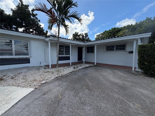 Building Photo - 8042 SW 89th St