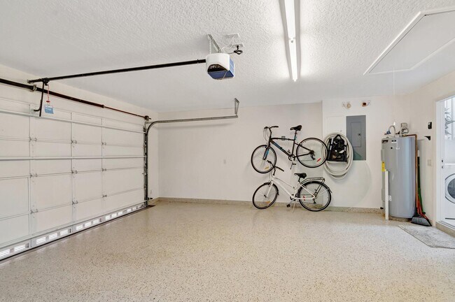Building Photo - 8049 Nevis Pl