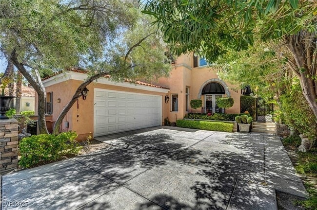 Building Photo - 9005 Opus Dr