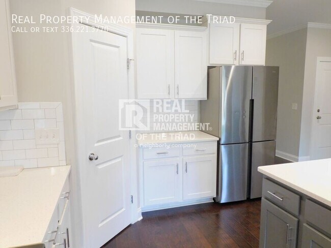 Building Photo - 6826 Magnolia Pk Ct