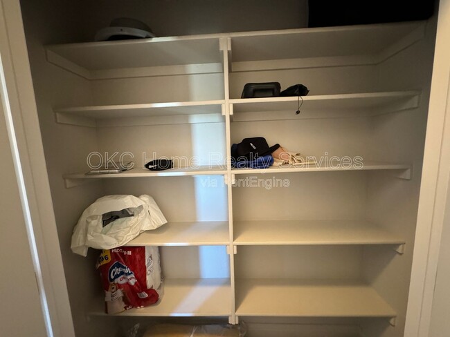 Building Photo - 5709 Asheville Wy