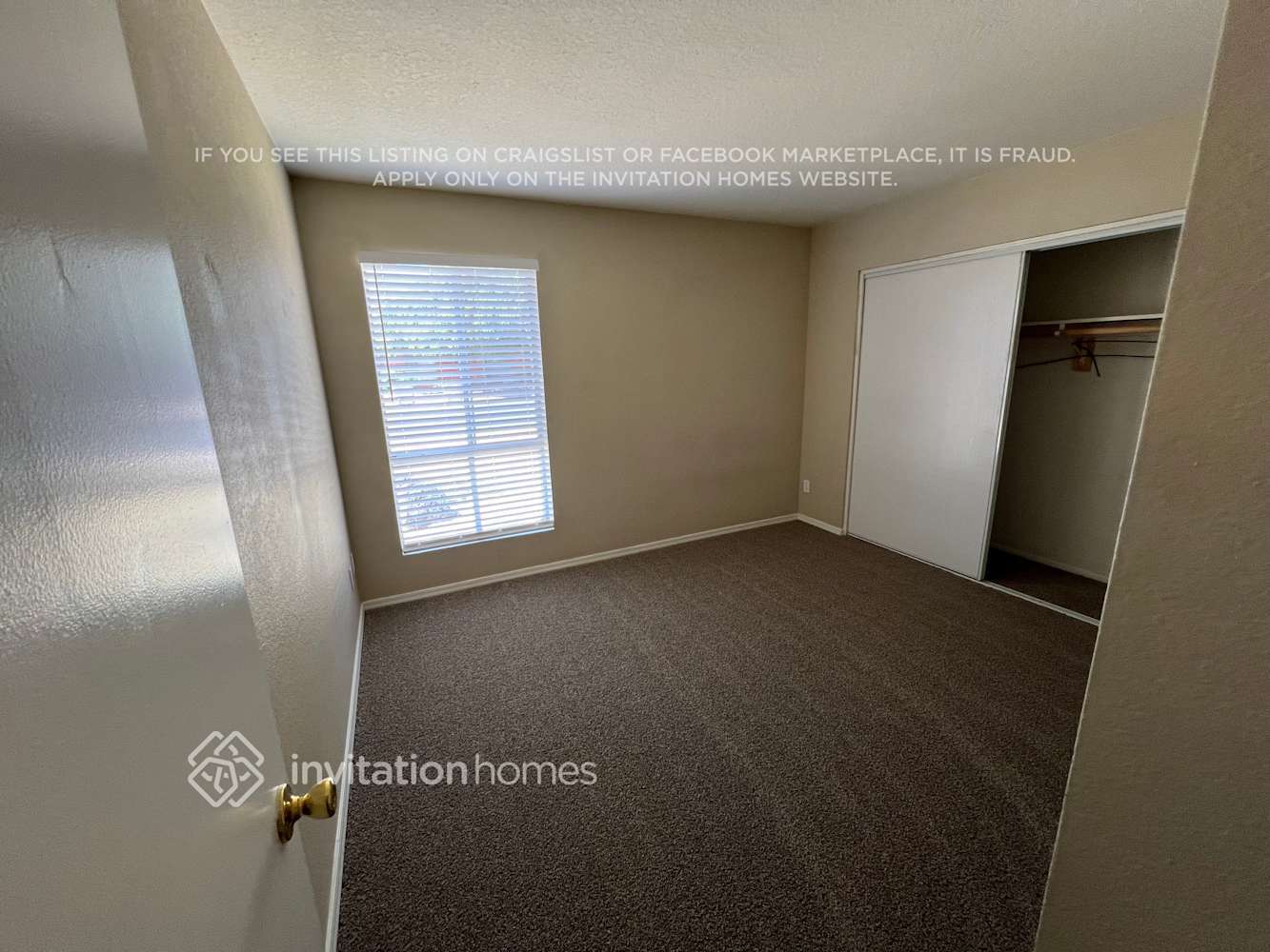 Building Photo - 4619 W Saguaro Dr