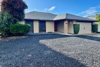 Building Photo - Beautiful 3 bed 2 bath for rent near Atwat...