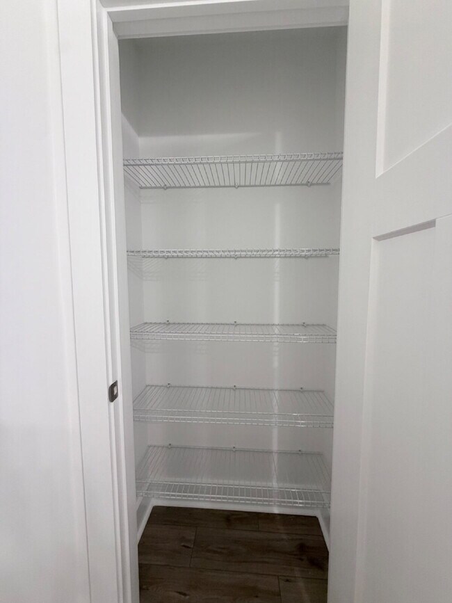 Building Photo - Brand-New 3BR Townhome with Garage in Clayton Crossing