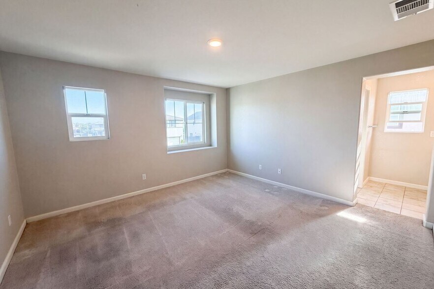 Building Photo - 8224 Kossum Wy