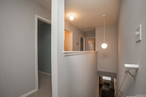 Building Photo - 8451 Chalk Hill Cove
