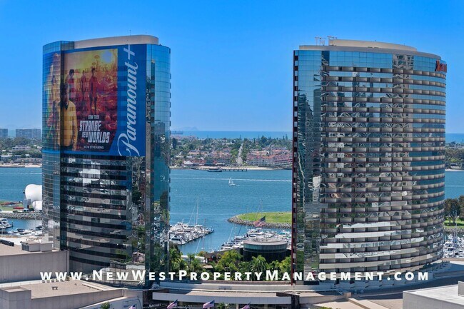 Building Photo - Spectacular Marina District 3-Bedroom Pent...