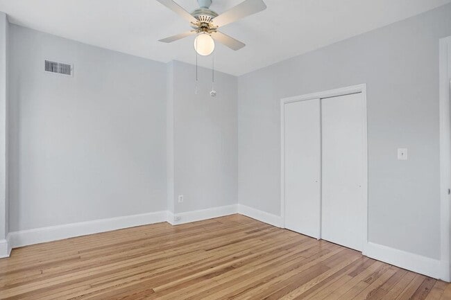 Building Photo - 1373 North Carolina Ave NE