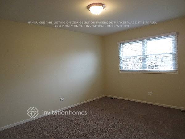 Building Photo - 1436 Fawn Ct