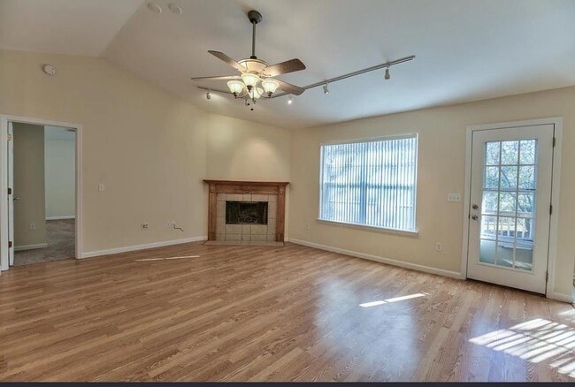 Building Photo - 6811 Donerail Trail