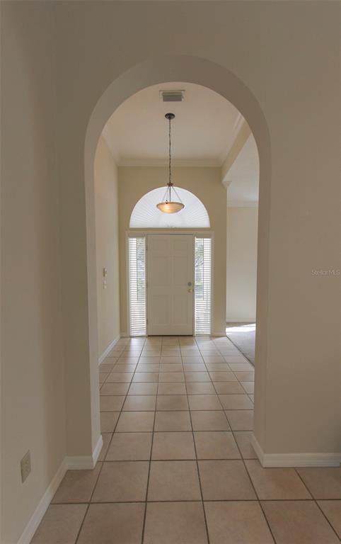 Building Photo - 4404 SW 91st Dr