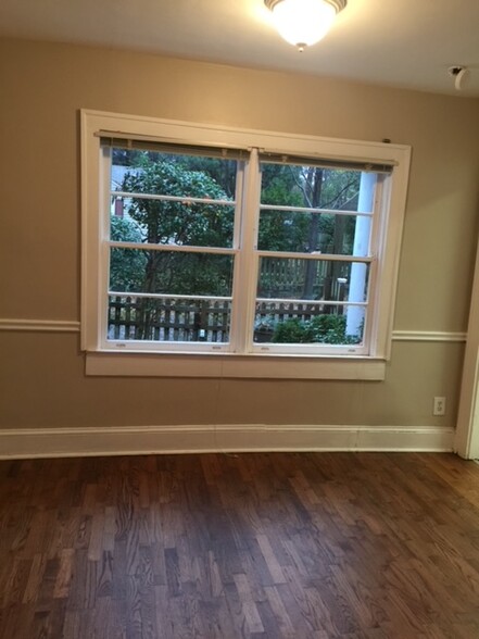 3rd bedroom or office - 731 Berkeley Ave NW