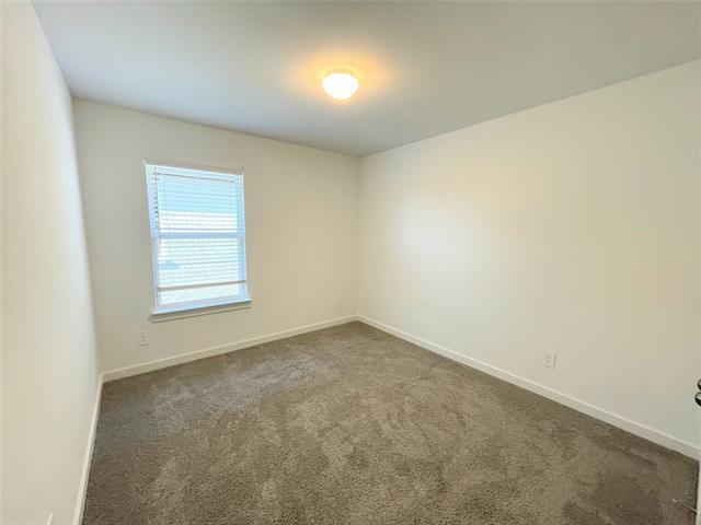 Building Photo - 2025 Dove Creek Ln