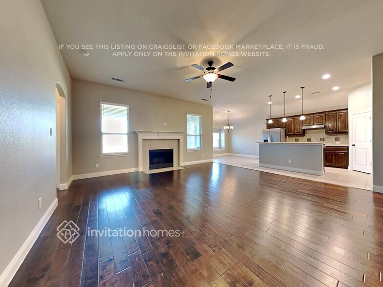 Building Photo - 5629 Park View Dr