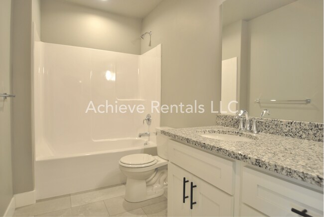 Building Photo - 2242 S 1180 W