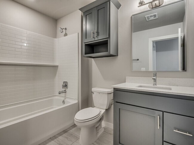 Building Photo - Beautiful Home in Edmond/Oklahoma City