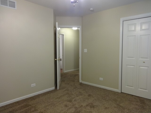 Building Photo - 2012 Primrose Dr