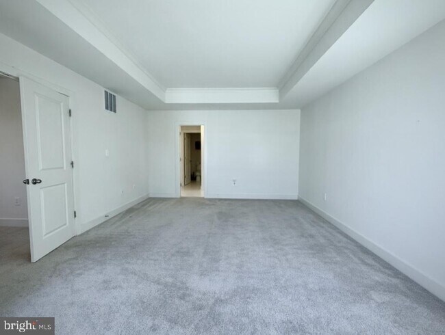 Building Photo - 1530 Sandpiper Bay Lp