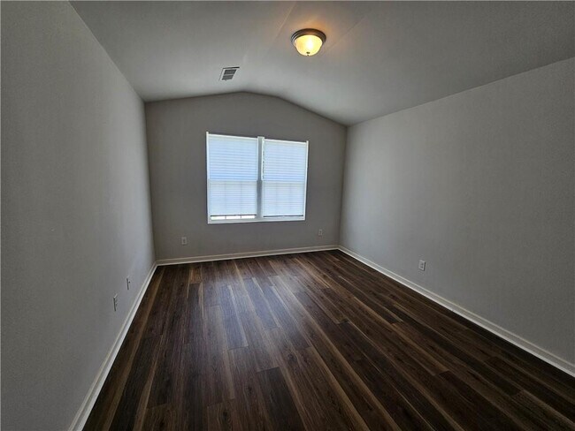 Building Photo - 316 Freeman Cir
