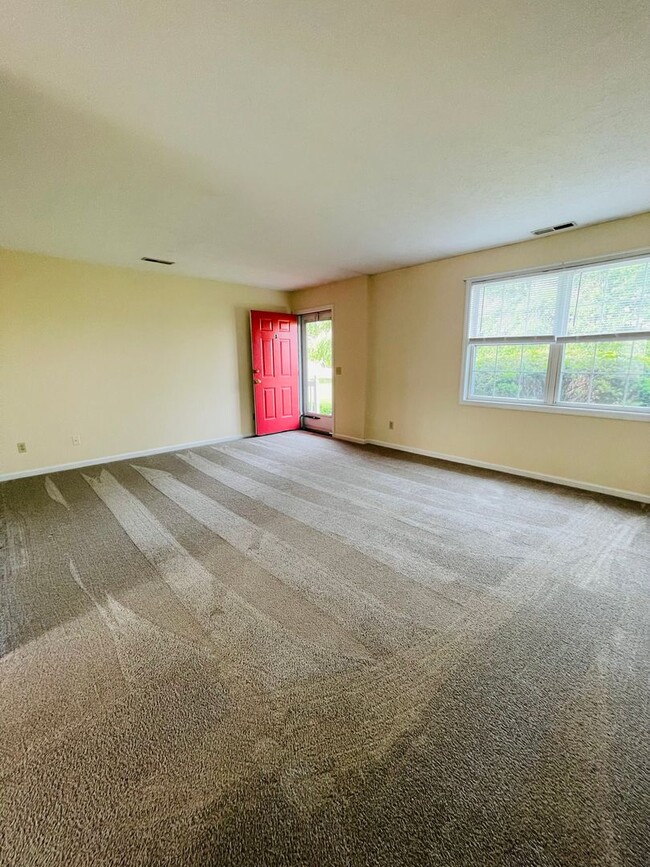 Building Photo - Apartment for Rent in Bridgewater