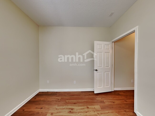 Building Photo - 4607 Orange Tulip Dr