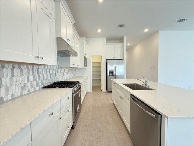 Building Photo - 3052 Harrier Dr