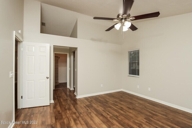 Building Photo - 110 Cardinal Dr