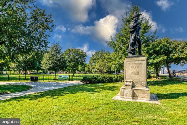 Building Photo - 1230 Wall St