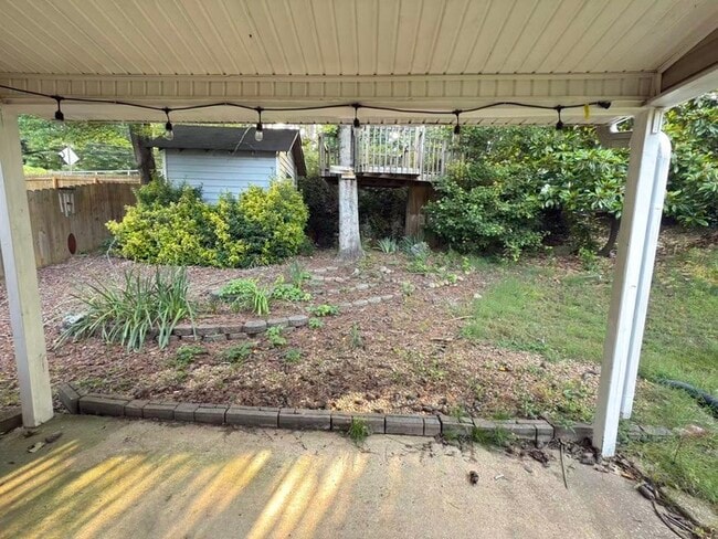 Building Photo - 3 bedroom house in Hillsborough Chase