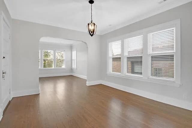 Building Photo - 6113 N Karlov Ave