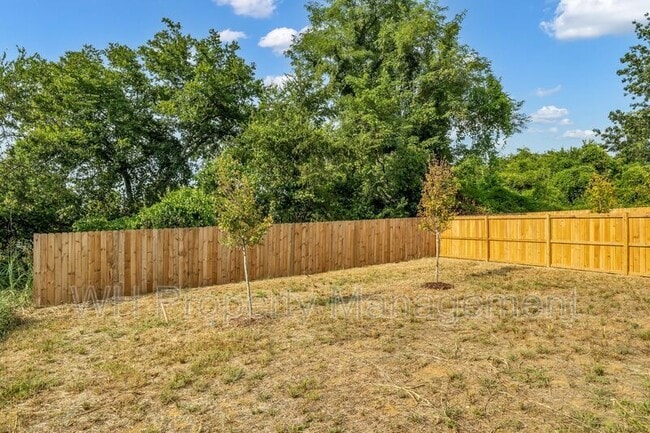 Building Photo - 3822 Tigerbelle Dr