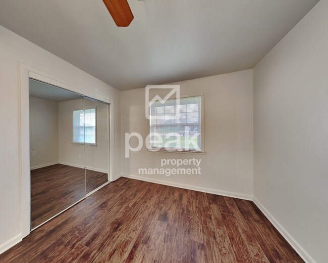 Building Photo - $1799! Beautiful 3Bed/2Bath home in FORT WORTH! Free application through 8/10! See information in...