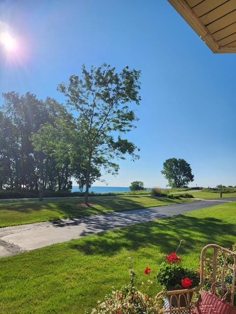 Building Photo - 4120 S Lake Dr