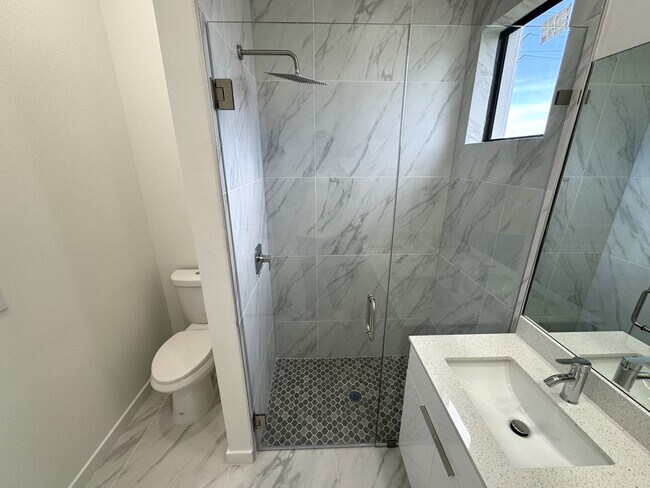 Building Photo - 1247 Kismet Pkwy