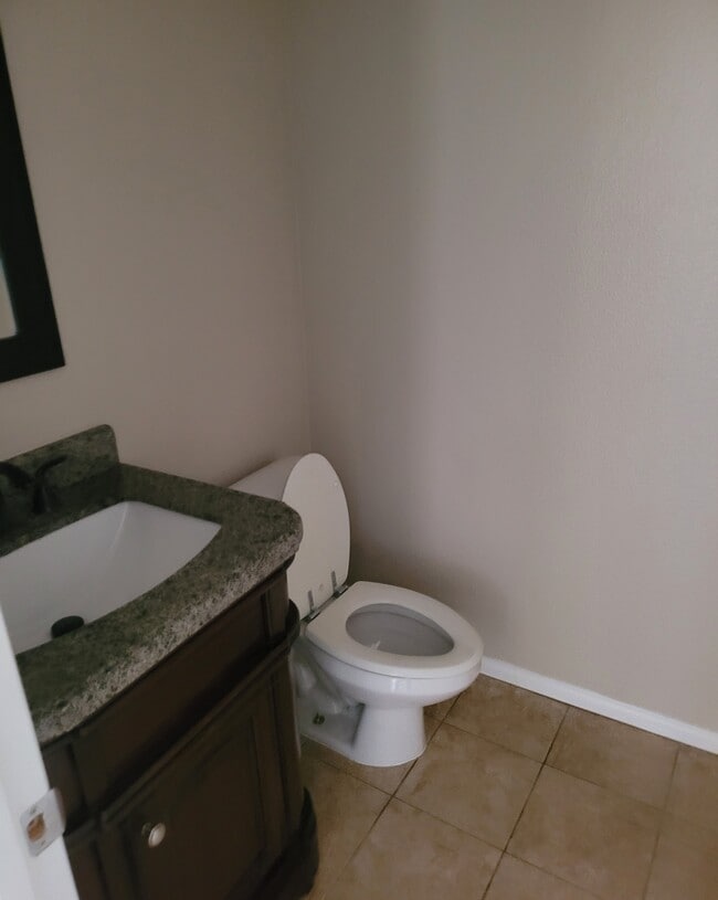 Building Photo - 309 Sea Vale St