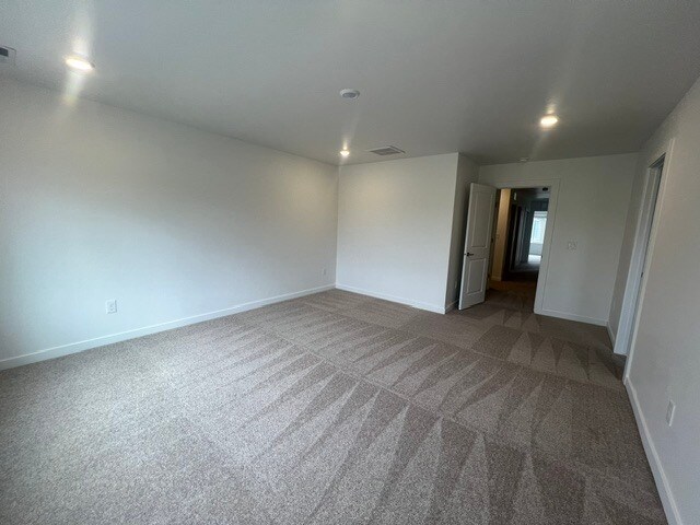 Building Photo - Brand New 3 BR / 2.5 BA Luxury Townhome in Eagle – Skyview Community