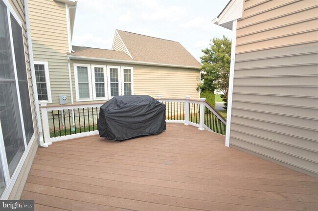 Building Photo - 25218 Justice Dr