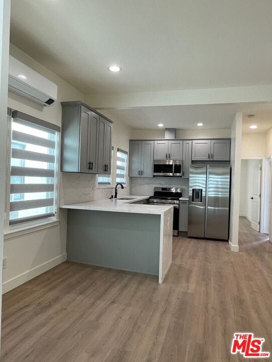 Building Photo - 1268 S Citrus Ave