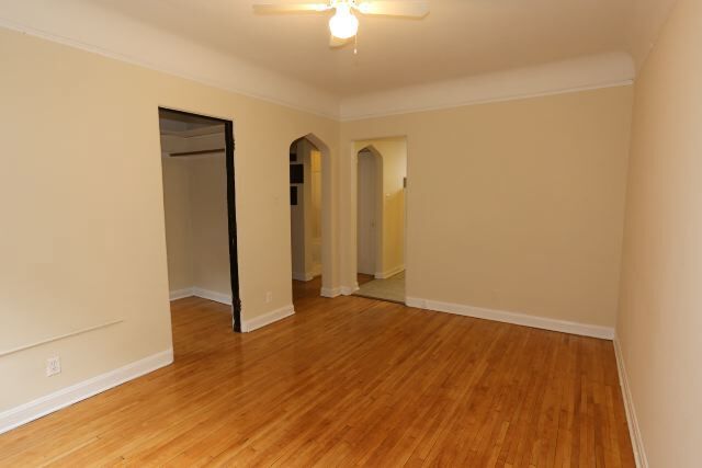 Building Photo - 4416 N Wolcott Ave