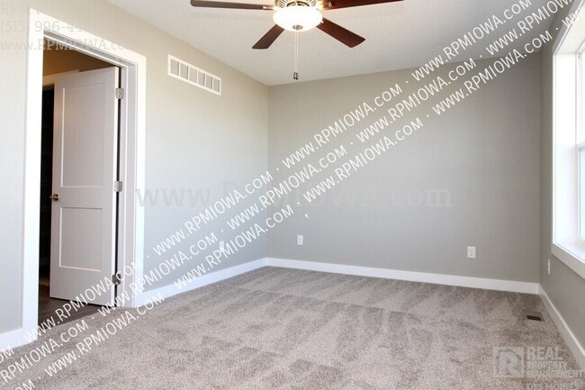 Building Photo - 1821 Southbridge Dr