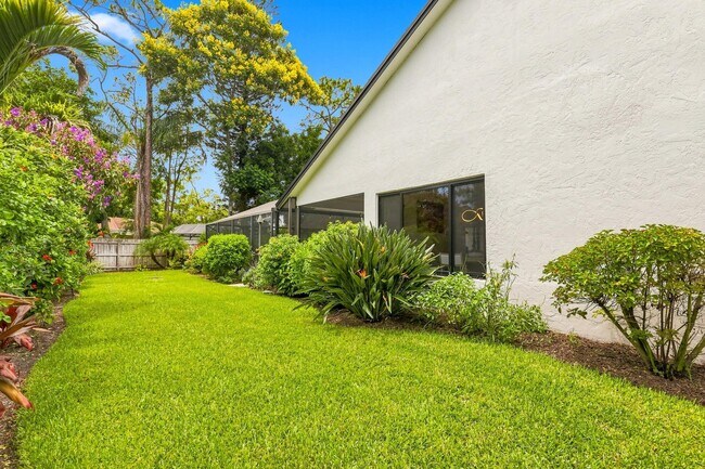 Building Photo - 13972 Ishnala Cir