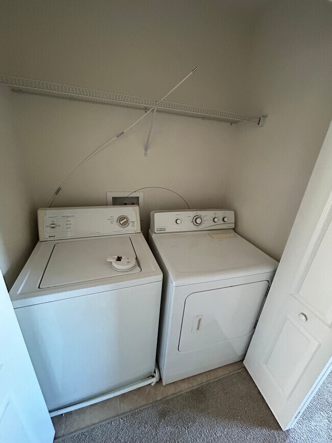 Building Photo - 7125 Durrette Rd