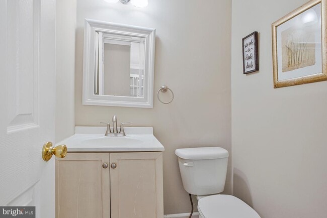 Building Photo - 14669 Cambridge Cir