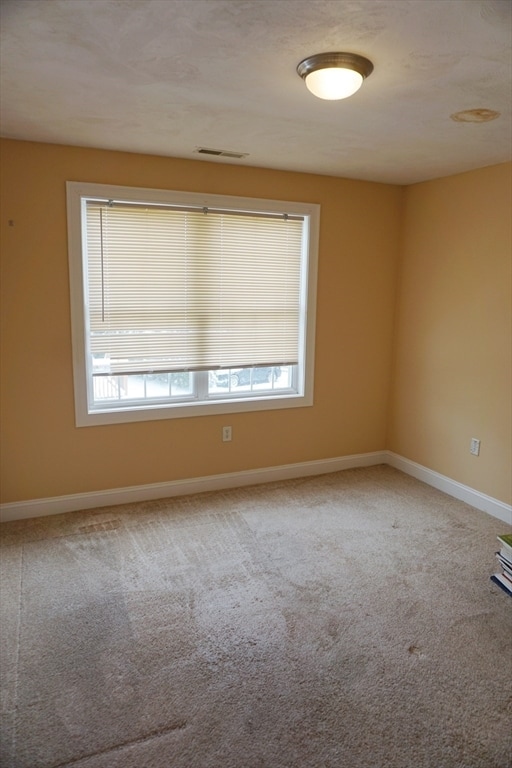 Building Photo - 118 Smith St