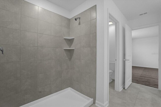 Building Photo - 4830 Worchester Dr