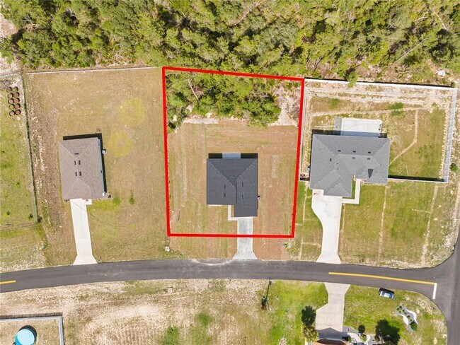 Building Photo - 17739 SW 35th Ave Rd