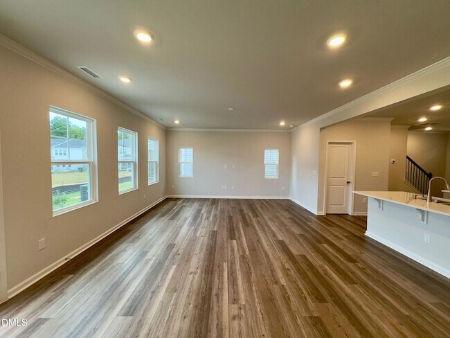 Building Photo - 1507 Tea Time Trl